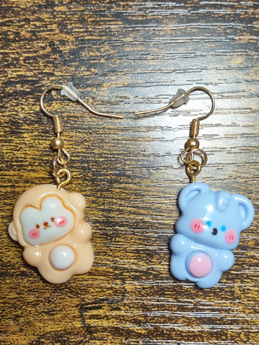 Cute Jungle Themed Earrings - Blue and Tan